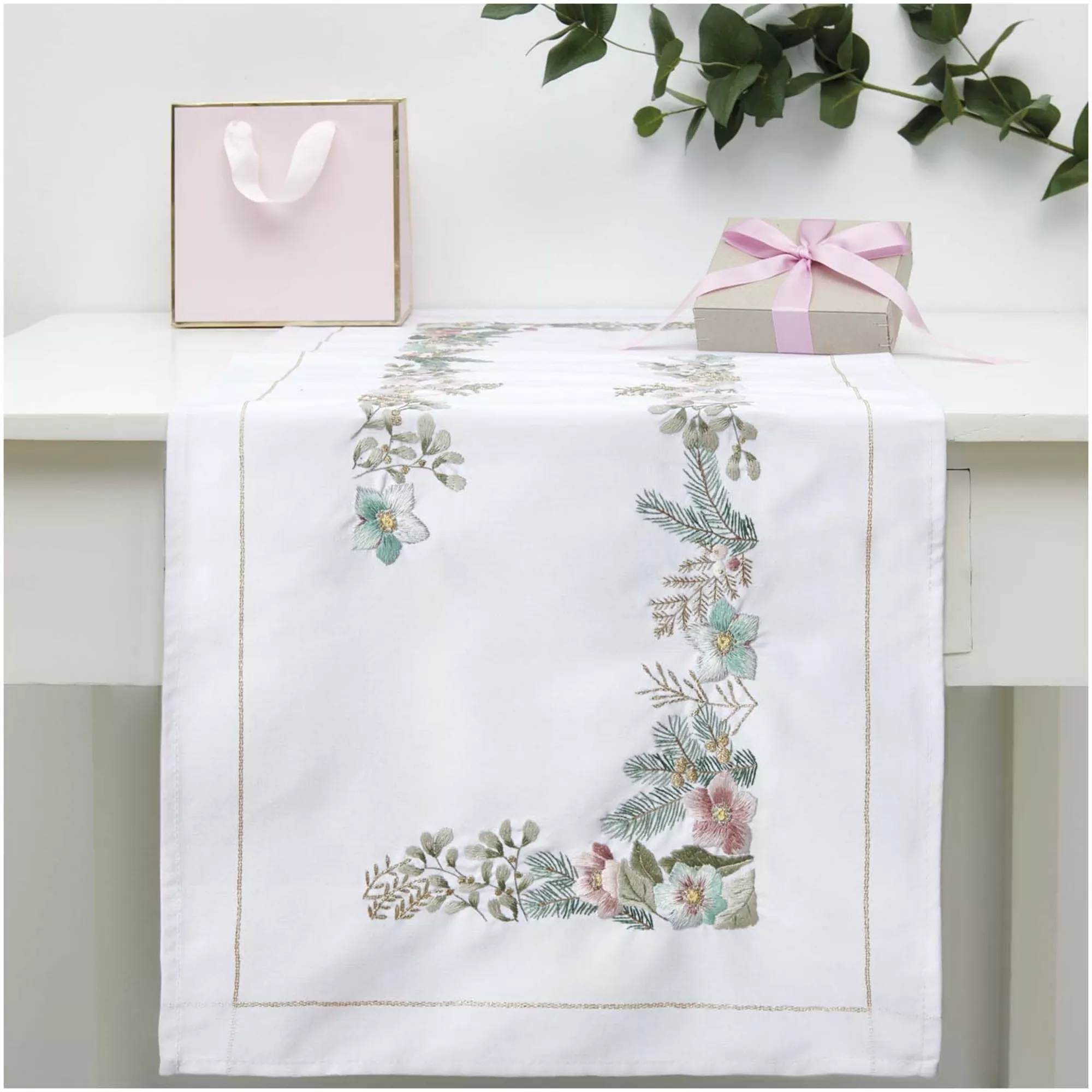 Rico Stickpackung Läufer Christrosen